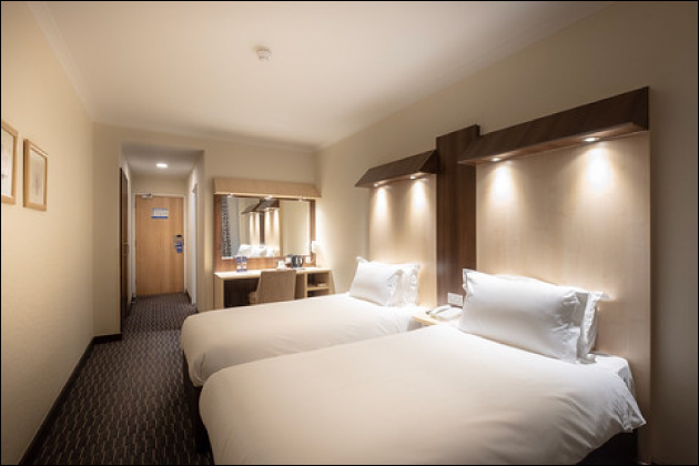 �n���B��ɍœK�ȎB�e�ꏊ�Ƃ́H����E���u�z�E�r�W�z�E�V�e�B�z�e���Ŕ�r